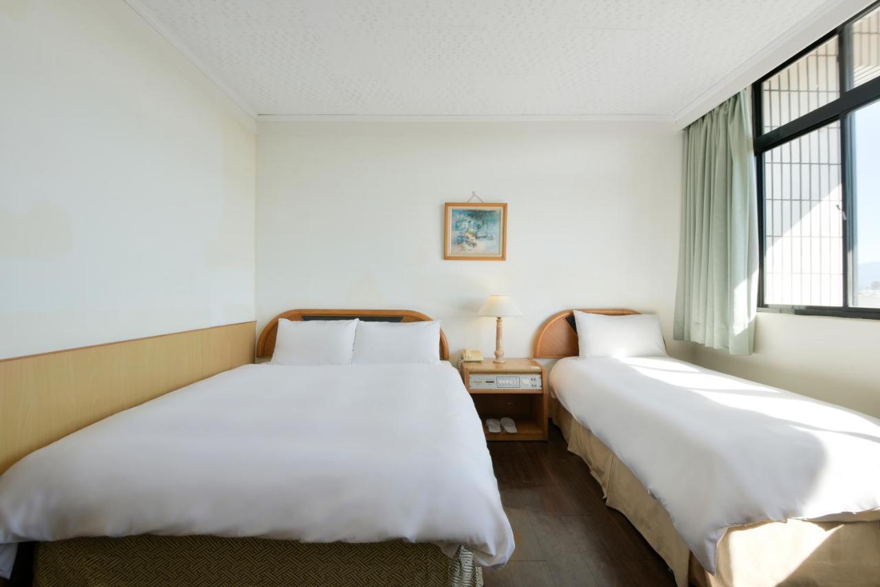 Back Home Hotel Цзяи Экстерьер фото