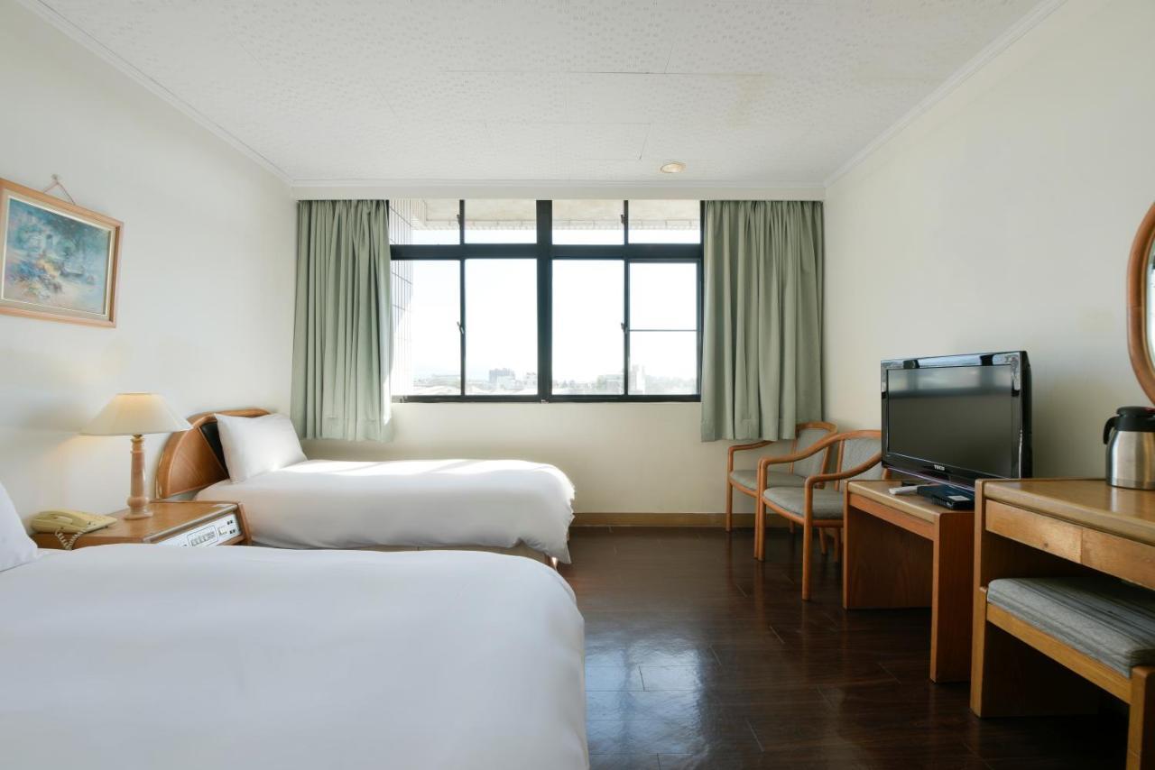 Back Home Hotel Цзяи Экстерьер фото